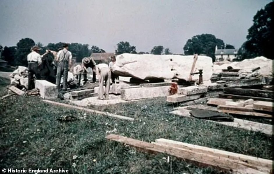 Древние камни в Эйвбери