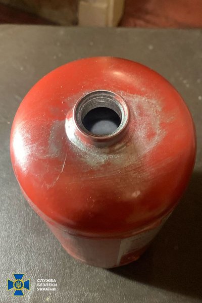 Агенти ФСБ зберігали вдома компоненти для вибухівки і готували теракт в Україні