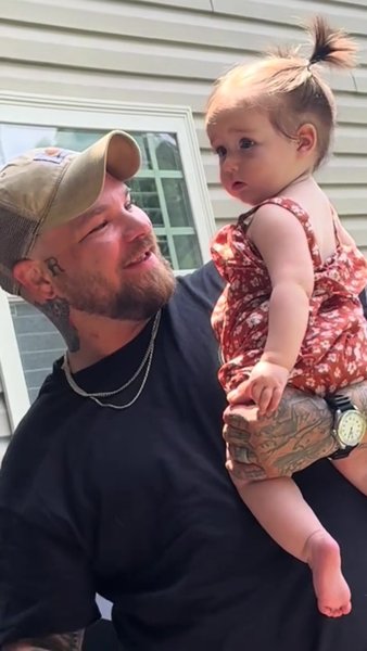 Алекс переплутав дітей