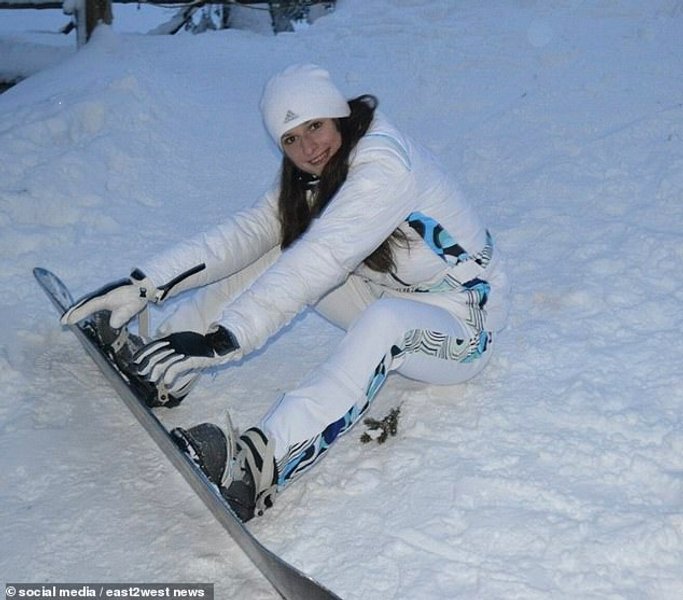 Украинцы отдыхают в Китае. беженцы из Украины, великобритания беженцы из Украины, украинские беженцы британия