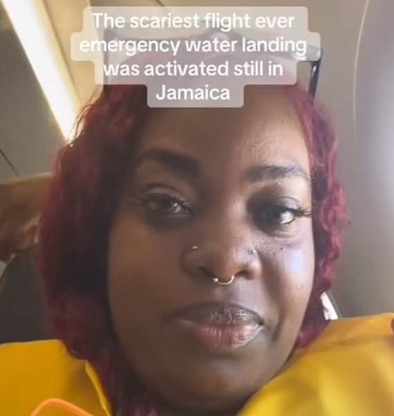 Самолет Spirit Airlines, аварийная посадка, Ямайка, США, паника на борту, аэропорт, пассажиры, курьезы, туризм