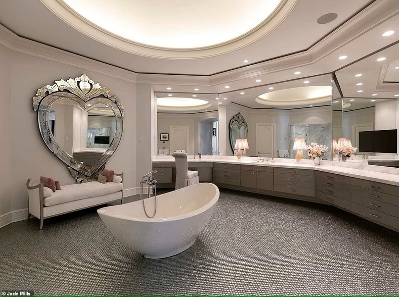 дом спеллинга, аарон спеллинг, особняк, дженнифер лопес, бен аффлек