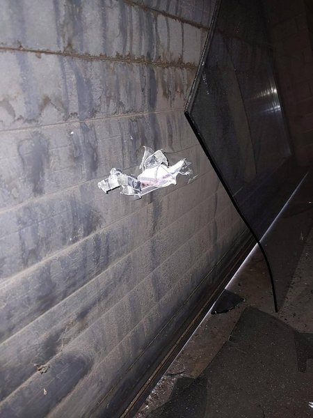 Уламок ворожого БпЛА влучив у кабінет мера Філатова