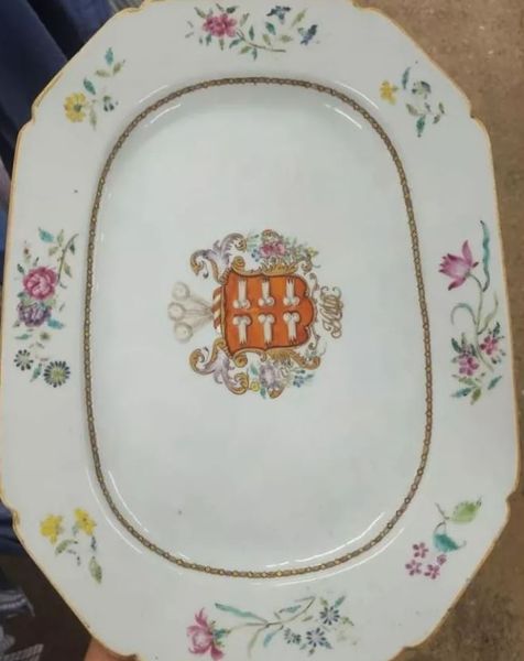 Мужчина нашел в комиссионном магазине ценную вещь, которая продавалась всего за 5 долларов, что это было, подробности