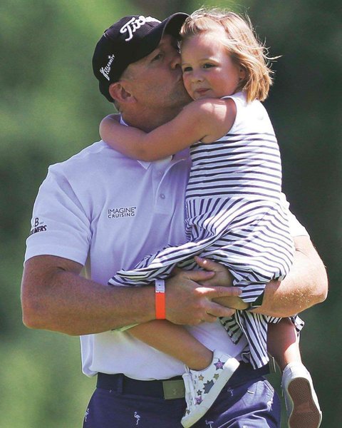 Майк Тиндолл с дочерью Мией