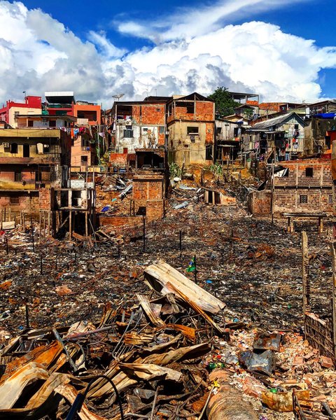 фавелы, трущобы, манаус