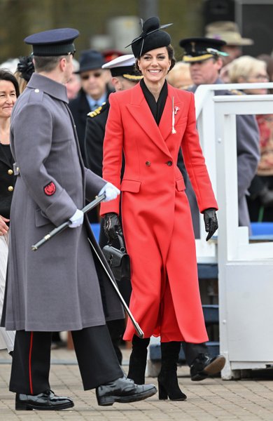 кейт миддлтон, модные образы кейт миддлтон, валлийская гвардия, день святого давида, принц уильям