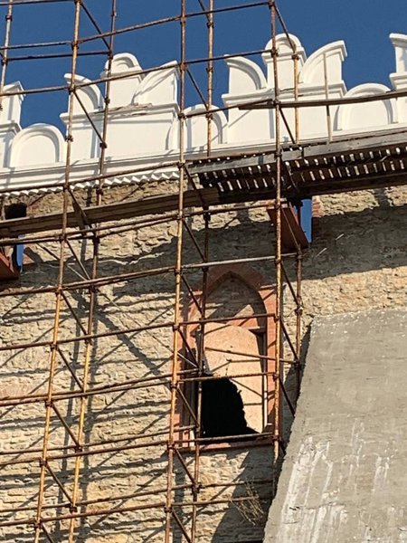 Меджибожская крепость, российские оккупанты, обстрелы, разрушения, Хмельницкая область, война РФ против Украины