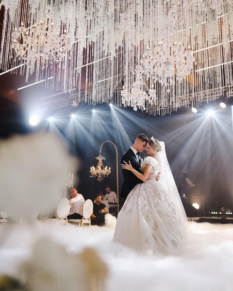 дарья савина, валерий бондарь, свадьба, защитник шахтера, футболист, журналистка, бывшая супряги, владислав супряга