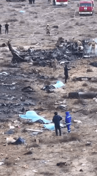 самолет Azerbaijan Airlines, разбился самолет