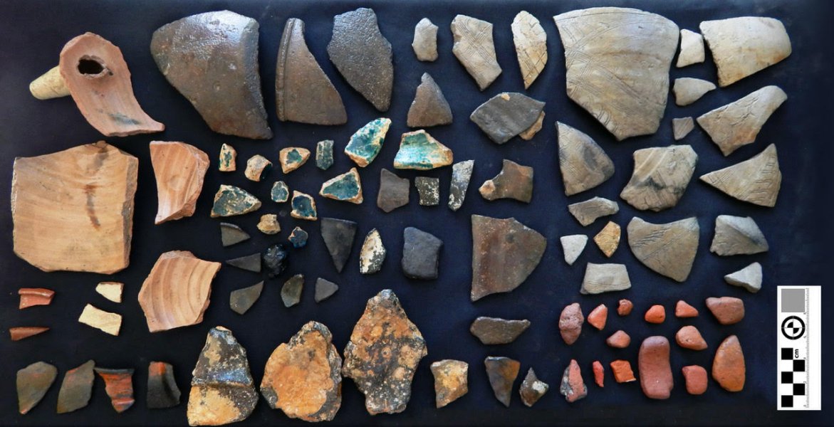 Уламки кераміки Уламки кераміки