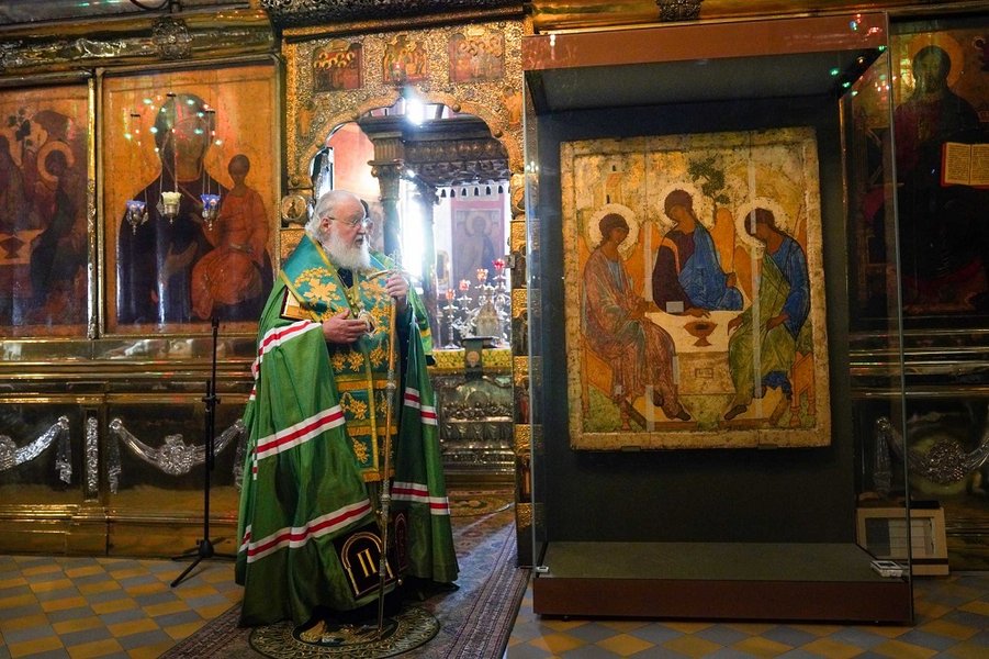 патриарх кирилл, троица, икона троица, скандал, третяковская галерея, андрей рублев