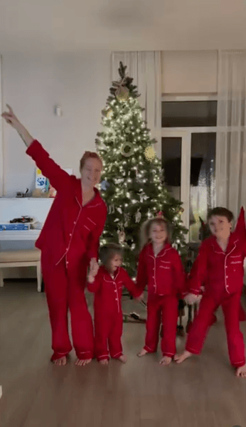 елка тарабарова