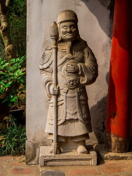 Статуя воина, вьетнам, история вьетнама, война во вьетнаме, военная история, вьетнам против монголов, монгольские завоевания, хан хубилай, кубла хан, независимость вьетнама, вьетнамская армия, вьетнамская война