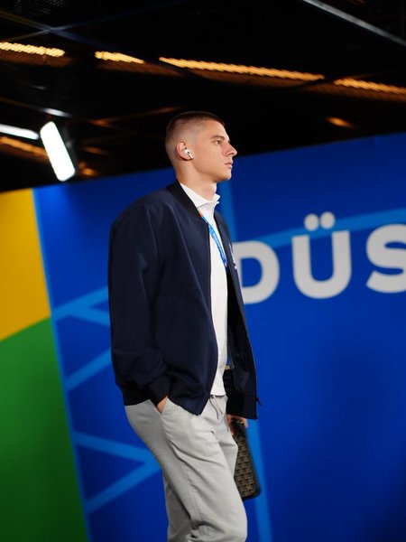 Команда на стадіоні