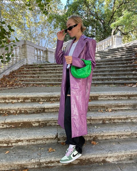 кожаный тренч, лавандовый, лавандовый цвет, тренч, тренд сезона 2021