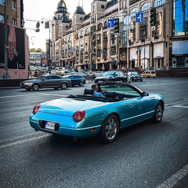 Ford Thunderbird в Украине