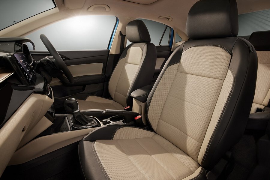 Комплектація авто дуже багата