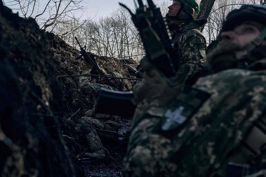 Останні фото із Дмитром Коцюбайло