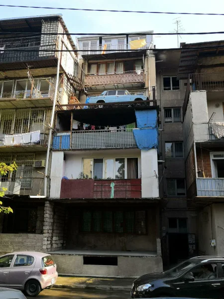 Дигомский массив Тбилиси Жигули на четвертом этаже