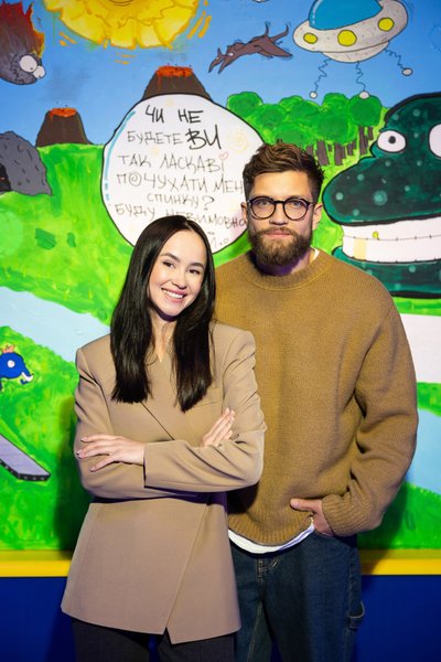 MONATIK, MONATIK персональная выставка, MONATIK картины, MONATIK арт-объекты, MONATIK персональная выставка и гости