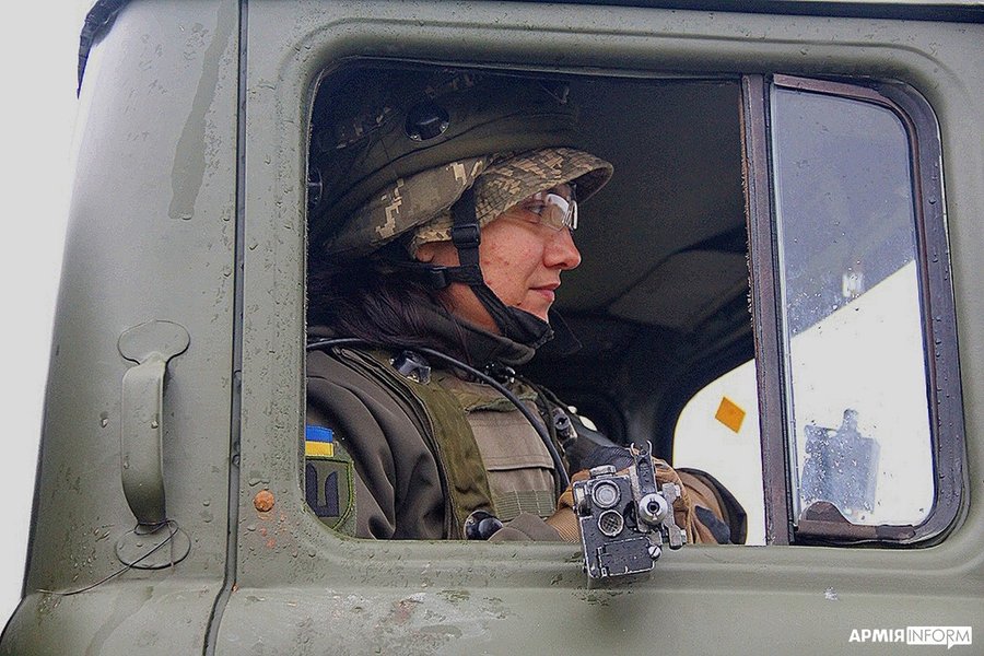 НАТО, проверка, женщины