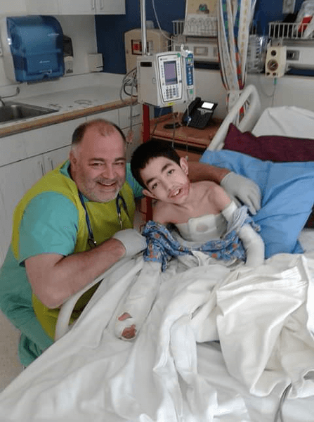 

Игорь Лакатош в бостонском госпитале
