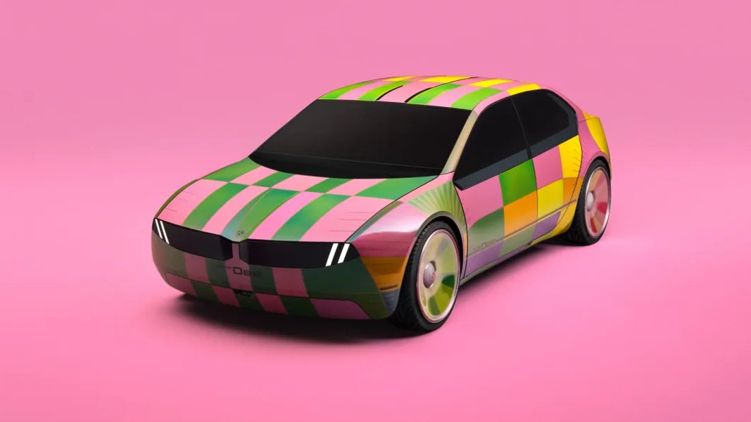 BMW i Vision Dee може змінювати колір кузова прямо на ходу