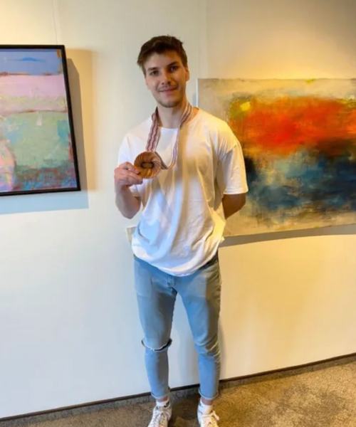 Фальшивые похороны в Великобритании, отец МакГарди, скандал, подставная церемония прощания, курьезы, фото