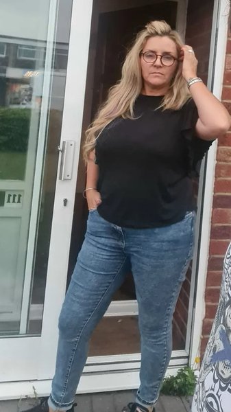 История о похудении, Линзи Стер, Linzi Steer, охотница за привидениями