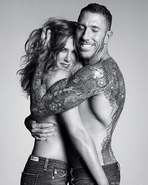 дженнифер энистон, крис макмиллан, прическа энистон, идеальная укладка, звездный стиль