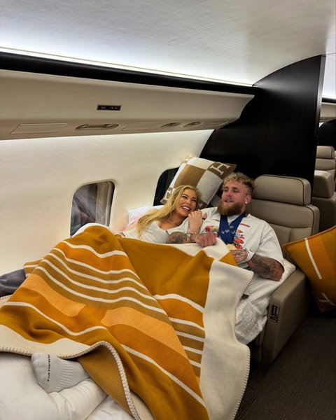 ютта леердам джейк пол