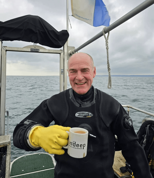 Мужчина купил затонувшее судно, затонувший корабль, сокровища, корабль-призрак, на дне моря, Almond Branch, Первая мировая война, дайвер,