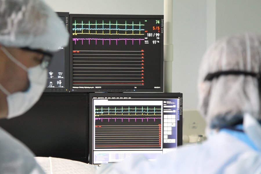 кардиохирургия, врачи, монитор