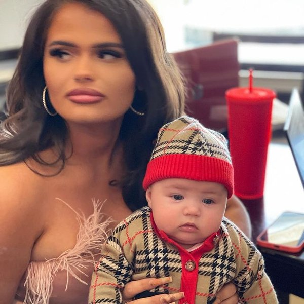 Сафрон Дрюитт-Бэрлоу