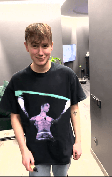 вечеринки, киев, поили девушек, издевались над девушками, скандал, полиция, обыски