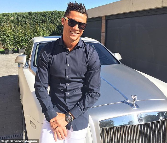 Автопарк, Криштиану Роналду, машины роналду