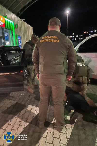 Депутатът е задържан при получаване на пари задържане на зам