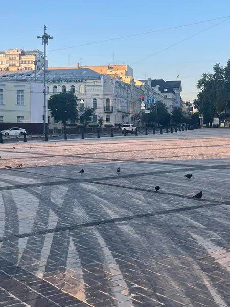 Софийская площадь, дрифт на Софийской площади, уборка Софийской площади