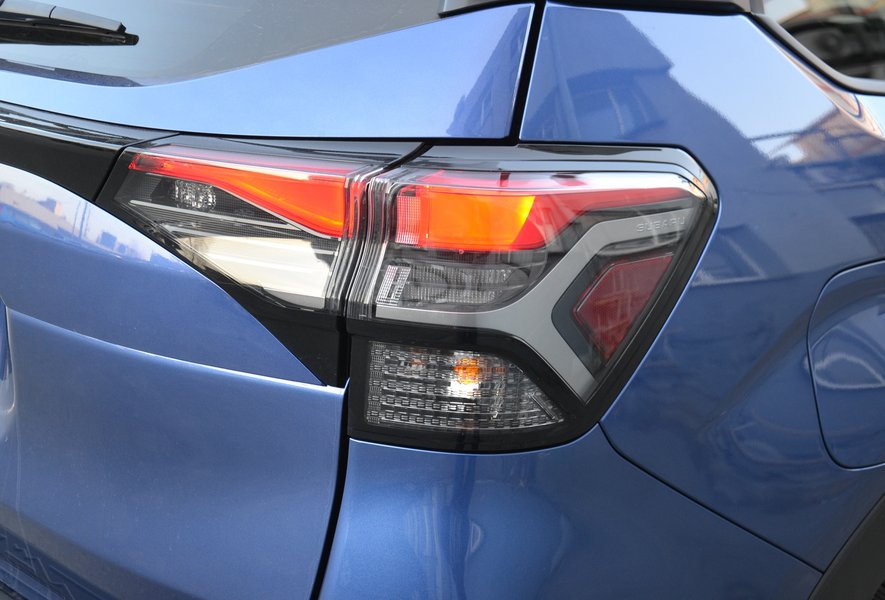 фонарь Subaru Forester