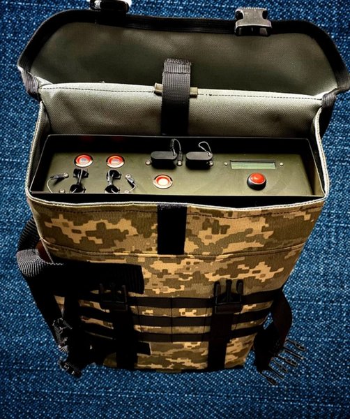 Burevii М4, зарядна станція, зарядна станція Burevii М4, зарядна станція, зарядна станція для військових, портативний зарядний пристрій, зарядна міні-станція