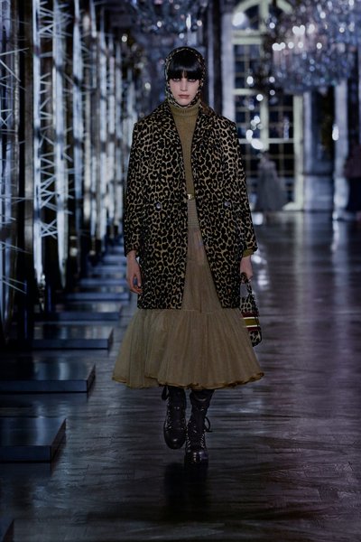 Dior, коллекция осень-зима 2021, показ