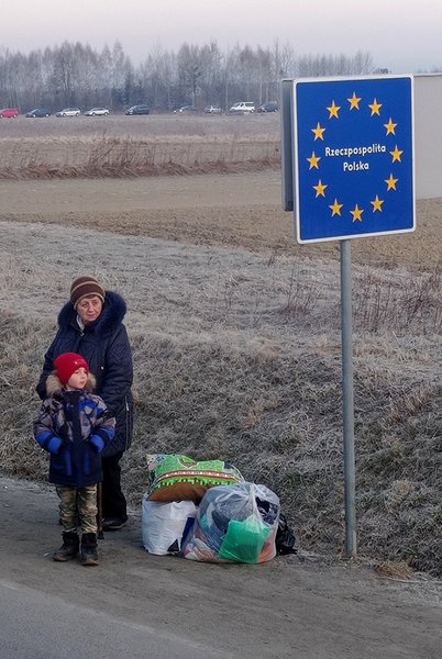 украинцы в Европе, Беженцы в Европе, деньги для беженцев, помощь беженцам, выплаты беженцам, выплаты в Европе, работа в Европе, помощь на детей,