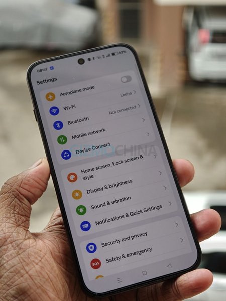 Смартфон Oppo Reno 16