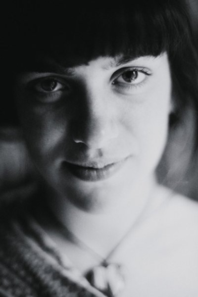 

Лиза Смит: "В нашем фильме война — это обстоятельство, которое постоянно нависает над любым событием, над любым решением героев — влюбленностью, разочарованием"
