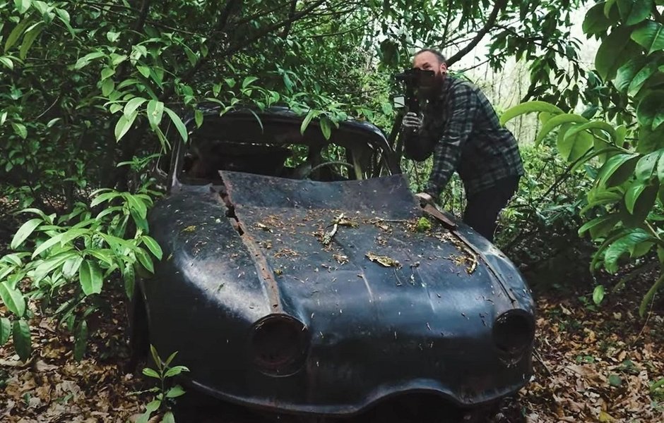 кладбище авто, ретро авто старинные авто, заброшенные авто