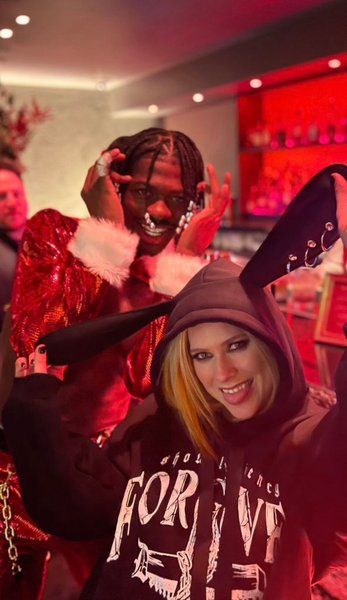 день рождения билли айлиш, билли айлиш 21, билли айлиш совершеннолетняя