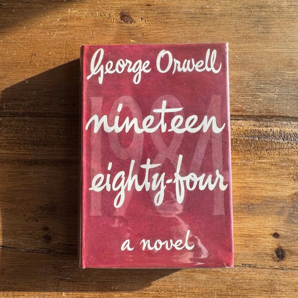 1984 Орвелл, перше видання 1984, Джордж Орвелл, Nineteen Eighty-Four, книга 1984,