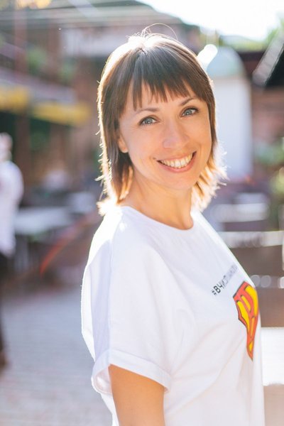 фото, Наталия Кидалова, учительница английского языка, украинского языка и литературы (Мелитопольская специализированная школа №23, Запорожская область)