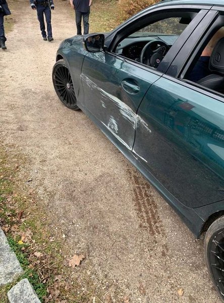 Застрявшая BMW Alpina B3-Touring